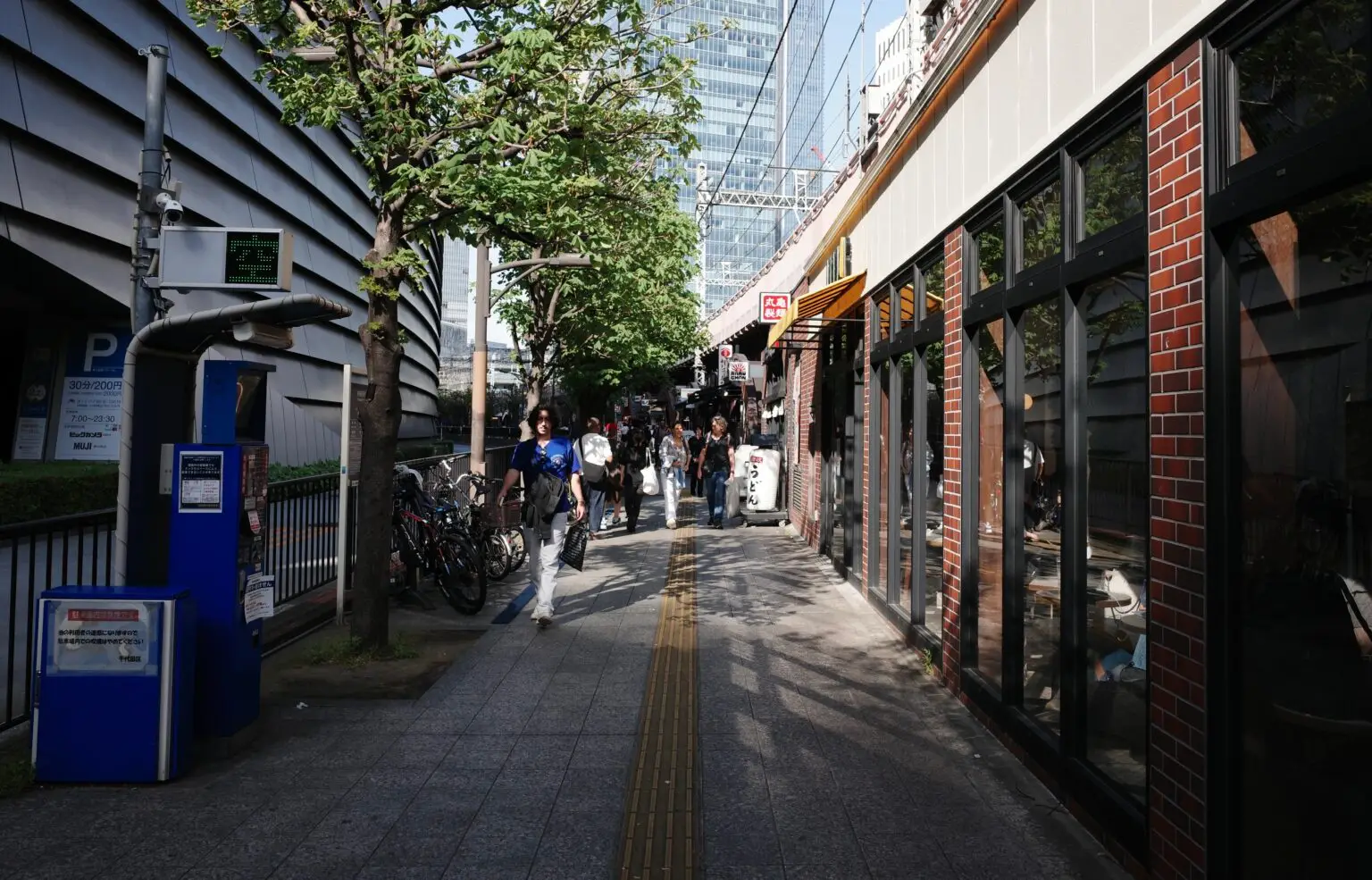 东京街拍 photo 6